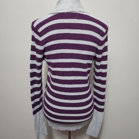American Eagle plum gray waffle thermal cardigan size large - Picture 5 of 7